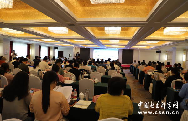 中华民族共同体视域下北方多语种文献研究学术研讨会”在呼和浩特